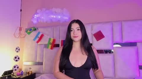  Kylie  online show from 06.15.26