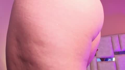  Kylie  online show from 06.26.26