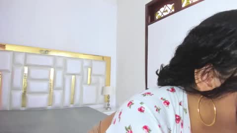 Kaylie And Jhony online show from 02.22.25