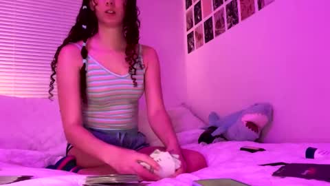 Kylie online show from 02.18.25