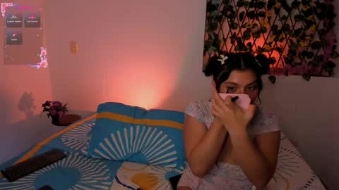 Snapshot of kylietimothee chatting on 10.03.25 kylietimothee online show from 10.03.25