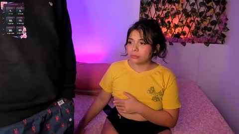 Snapshot of kylietimothee chatting on 10.07.25 kylietimothee online show from 10.07.25