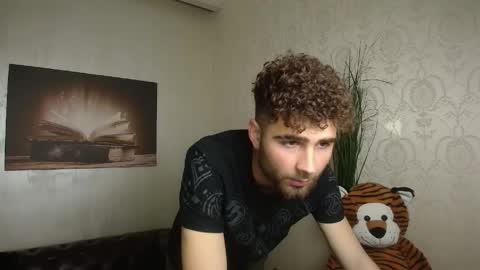 KyloEast online show from 05.03.26