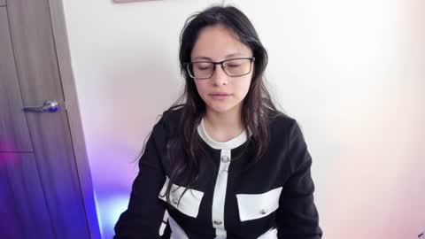 Kyomi online show from 07.04.26