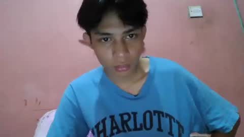 Snapshot of kyoshi_19 chatting on 02.17.25 kyoshi_19 online show from 02.17.25