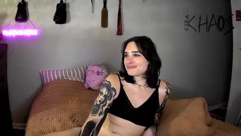 Snapshot of kyrachaos chatting on 05.18.26 Kyra Chaos online show from 05.18.26