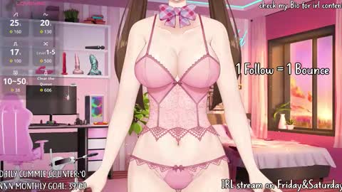 Snapshot of kyrawildofficial chatting on 11.18.25 Kyra Wild online show from 11.18.25