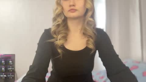 Snapshot of kyttilovelly chatting on 03.08.26 Amanda online show from 03.08.26