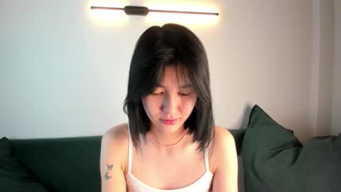 Snapshot of l1l_lola chatting on 10.09.25 Ameli online show from 10.09.25