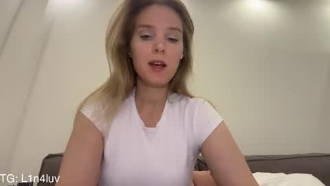Snapshot of l1n4luv chatting on 06.15.26 lina online show from 06.15.26