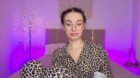 Margo  online show from 03.14.26