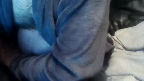 Snapshot of l_a_d_y chatting on 02.02.25 pelle and lady online show from 02.02.25