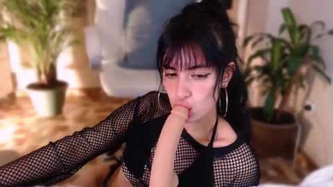 l_e_a online show from 02.18.25