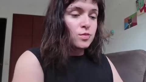 Snapshot of la_femme_fatale_ chatting on 06.19.26 Hanna FREE ONLYFANS online show from 06.19.26