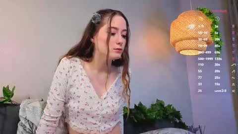 Lucia online show from 10.13.25