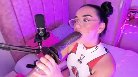 Snapshot of laana_foxx chatting on 07.03.26 lana foxx Model independient online show from 07.03.26