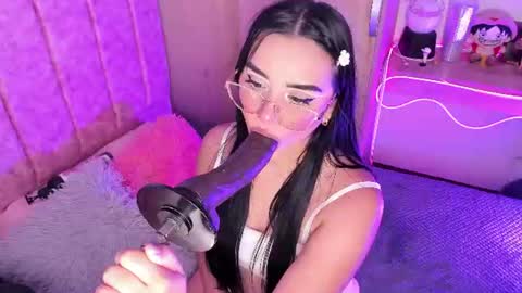 Snapshot of laana_foxx chatting on 07.21.26 lana foxx Model independient online show from 07.21.26
