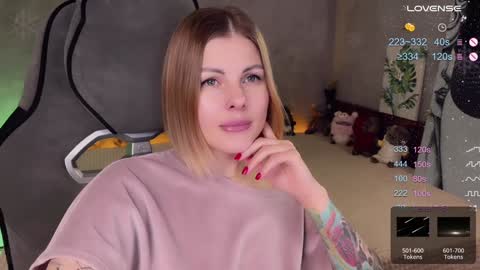 Snapshot of labanditta chatting on 12.18.24 LaBandita online show from 12.18.24