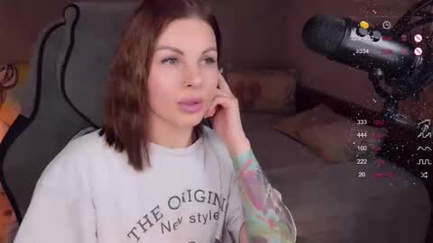 Snapshot of labanditta chatting on 12.17.25 LaBandita online show from 12.17.25