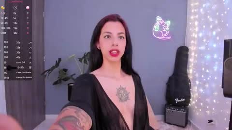 Snapshot of labrika_ chatting on 09.12.25 Labrika online show from 09.12.25