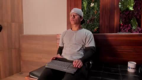 labrinthteasing online show from 09.19.25