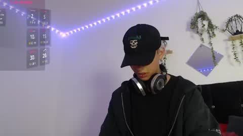 labrinthteasing online show from 07.12.26