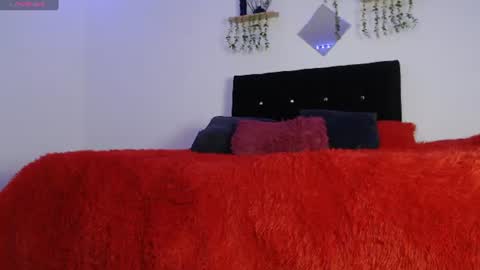 labrinthteasing online show from 07.13.26