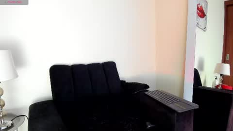 Snapshot of lace_victoria chatting on 06.28.26 lace_victoria online show from 06.28.26