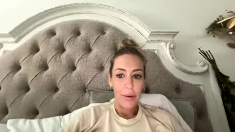 laceylayne96 online show from 05.26.26