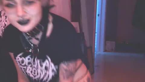 Snapshot of laceymarievelutina chatting on 04.04.26 Lacey-Marie online show from 04.04.26