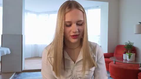 Snapshot of lachelleellwanger chatting on 06.11.26 Kate online show from 06.11.26