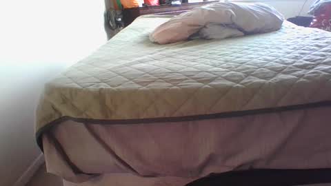 lachickadelbronx online show from 03.04.25