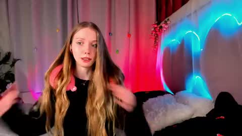 Snapshot of lada2k4 chatting on 06.16.26 Lada online show from 06.16.26