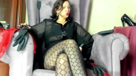 GoddessLeather online show from 11.18.25
