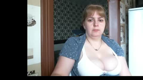 Snapshot of lady_cute_cat chatting on 07.08.26 lady cute cat29 online show from 07.08.26
