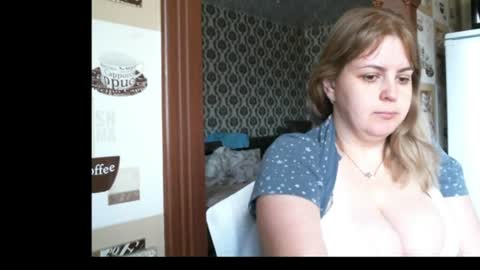 Snapshot of lady_cute_cat chatting on 07.15.26 lady cute cat29 online show from 07.15.26
