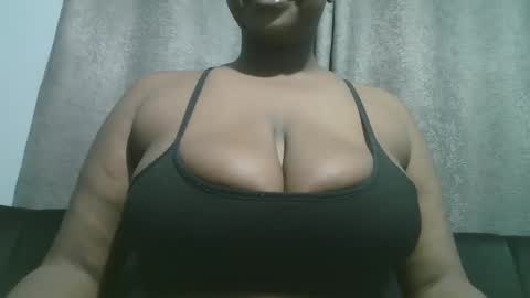 lady_dearra online show from 11.24.25