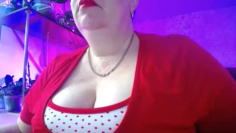 Lady Gloria online show from 02.16.26