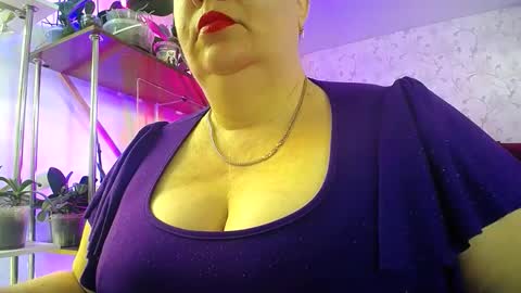 Lady Gloria online show from 02.19.26