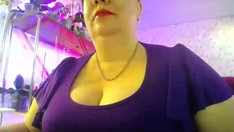 Lady Gloria online show from 04.25.26