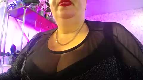 Lady Gloria online show from 05.02.26