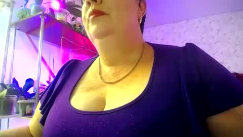 Snapshot of lady_gloria chatting on 07.20.26 Lady Gloria online show from 07.20.26
