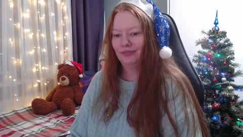 Snapshot of lady_inari chatting on 12.24.24 Angelika online show from 12.24.24