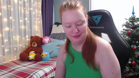 Snapshot of lady_inari chatting on 01.05.25 Angelika online show from 01.05.25