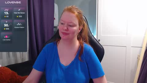 Snapshot of lady_inari chatting on 02.09.25 Angelika online show from 02.09.25