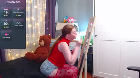 Snapshot of lady_inari chatting on 02.14.25 Angelika online show from 02.14.25