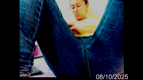 Snapshot of lady_jhana chatting on 10.08.25 Jhana online show from 10.08.25