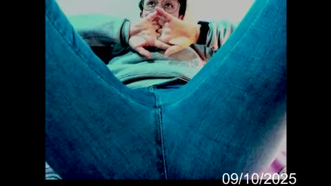 Snapshot of lady_jhana chatting on 10.09.25 Jhana online show from 10.09.25