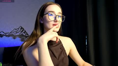 Olivia online show from 04.29.26