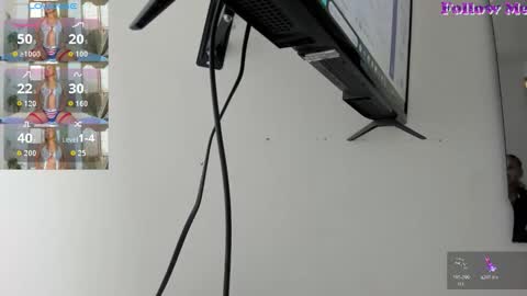 Snapshot of lady_miss___ chatting on 02.25.26 lady_miss___ online show from 02.25.26